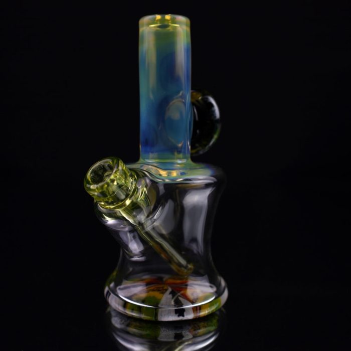 d28e6f4cc483486e8a428ec551ad49f4.jpg